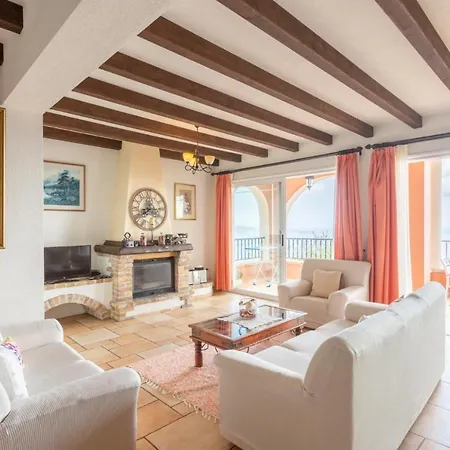 Emilios * Kalámi